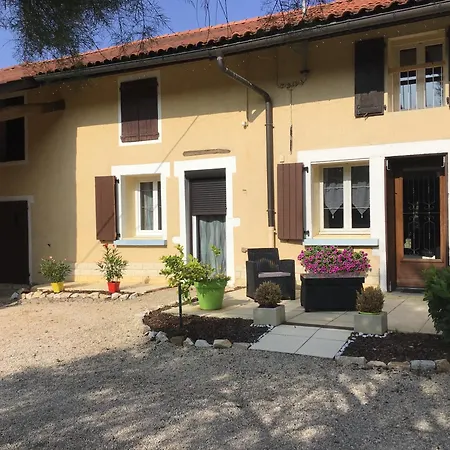 Ferienhaus Au San Francisco Treffort (Ain)